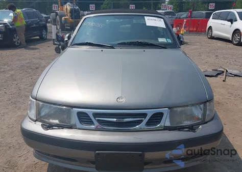 2002 Saab 9-3 Se z USA, uszkodzony, nr VIN YS3DF78K327000639